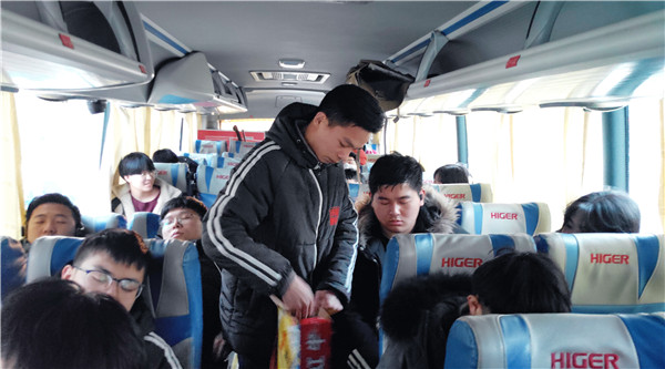 【李美出征，战无不胜】似乎是一个人在艺考，并肩战斗的却是很多人——北京美术培训画室14