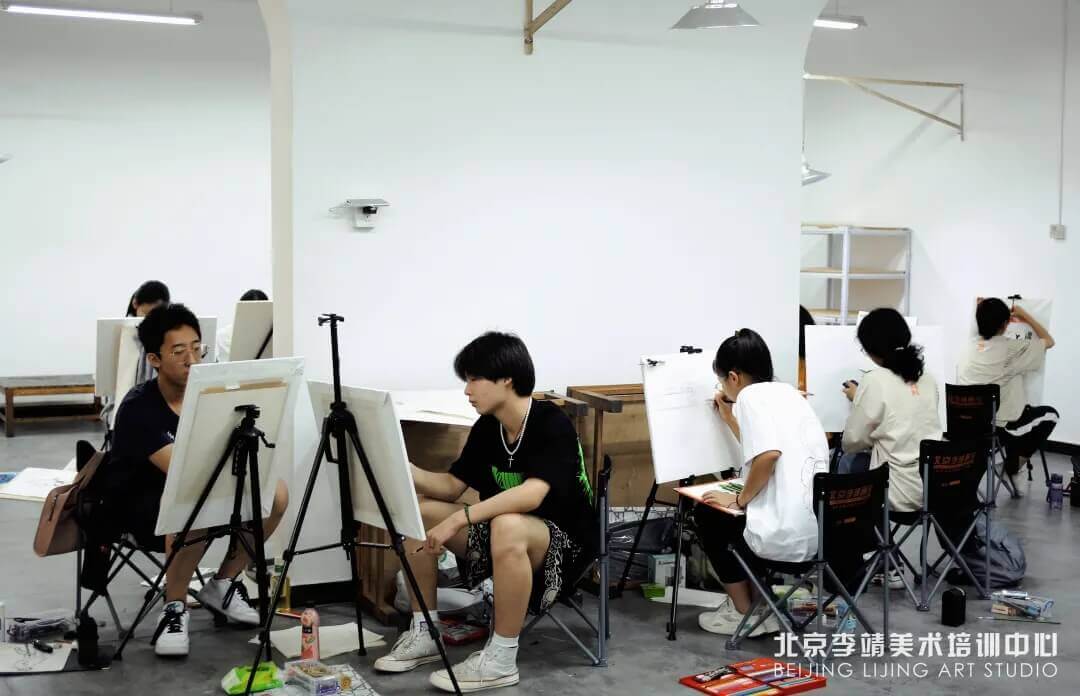 围观！北京画室暑假班第一期线上人气作品大赛获奖名单公布2