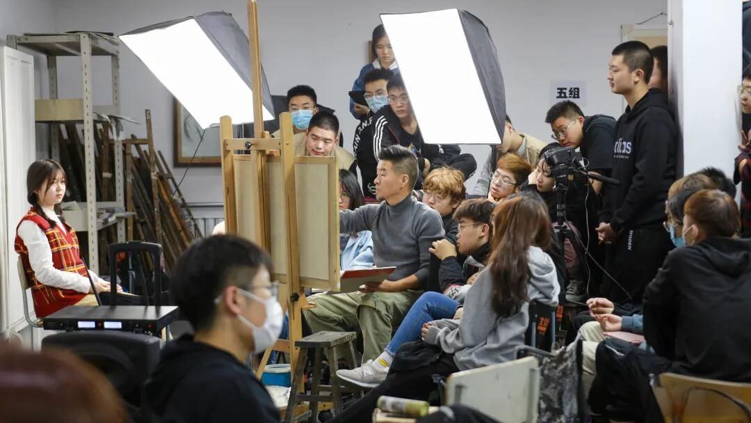 拿来吧你，清华美院录取通知书！吉林小伙圆梦清华——李靖画室学员陈威皓专访